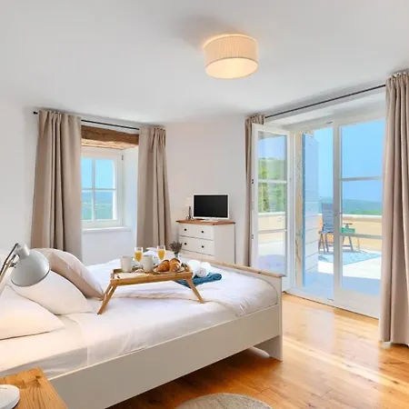 Pigini By Guide فيلة