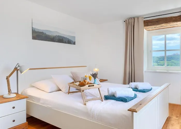 Villa Pigini By Guide